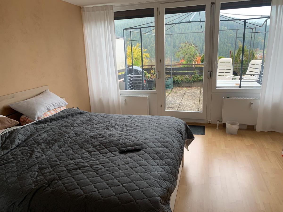 Appartement Mit Herrlicher Aussicht Uebers Murgtal Baiersbronn Exteriör bild